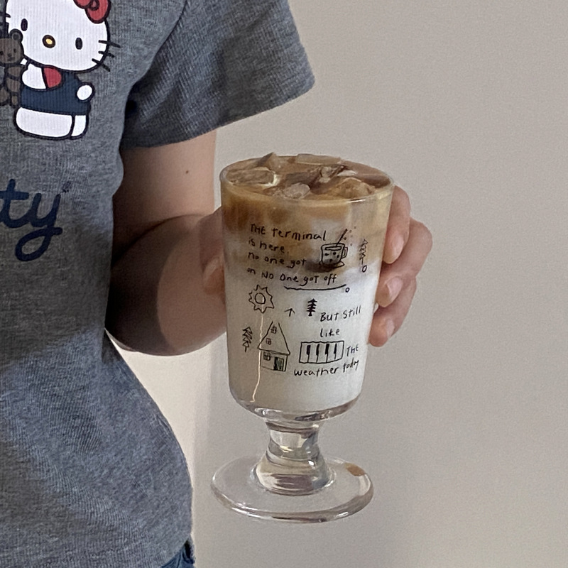 Chinese-style homemade simple line graffiti tall and glass cups, retro and elegant large-capacity water cups and juice cups details Picture
