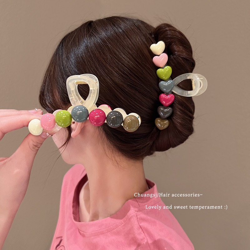 Cute rainbow candy hair clips, high-end feminine charm, new heart-shaped claw clips, popular shark clips, large hair clips and hair accessories full figure