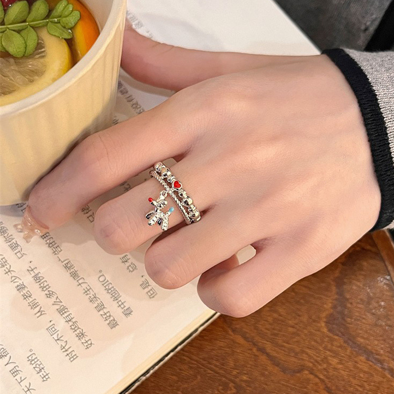 The cold and cool style of the ball dog, the colorful double-layer ring, the female niche design sense, the heart-shaped ring, the sweet and cool style, the cute accessory trend details Picture