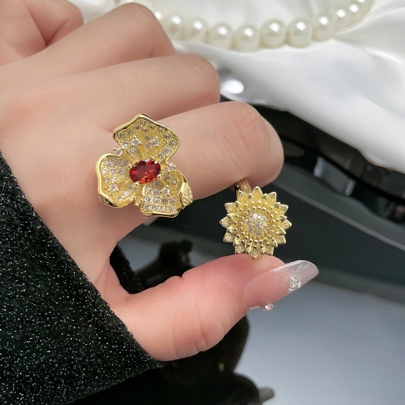 Retro new three-dimensional flower high-end open ring for women, Baroque fashion, individual, sweet and cool niche food ring details Picture