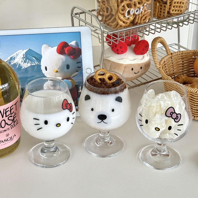 High appearance level, niche large-belted cups, sweet wine glasses for girls, household glass cups, coffee cups, juice cups, tall glasses full figure