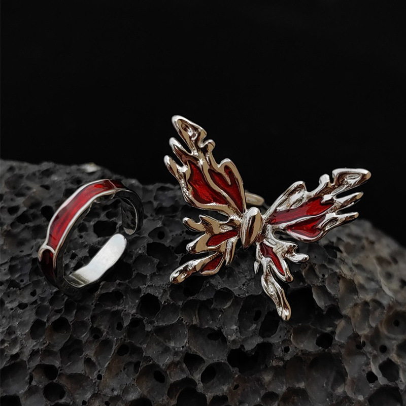 The new three-dimensional red butterfly opening ring is a niche design for women, exuding a sense of high-end luxury and a sweet and cool personality full figure