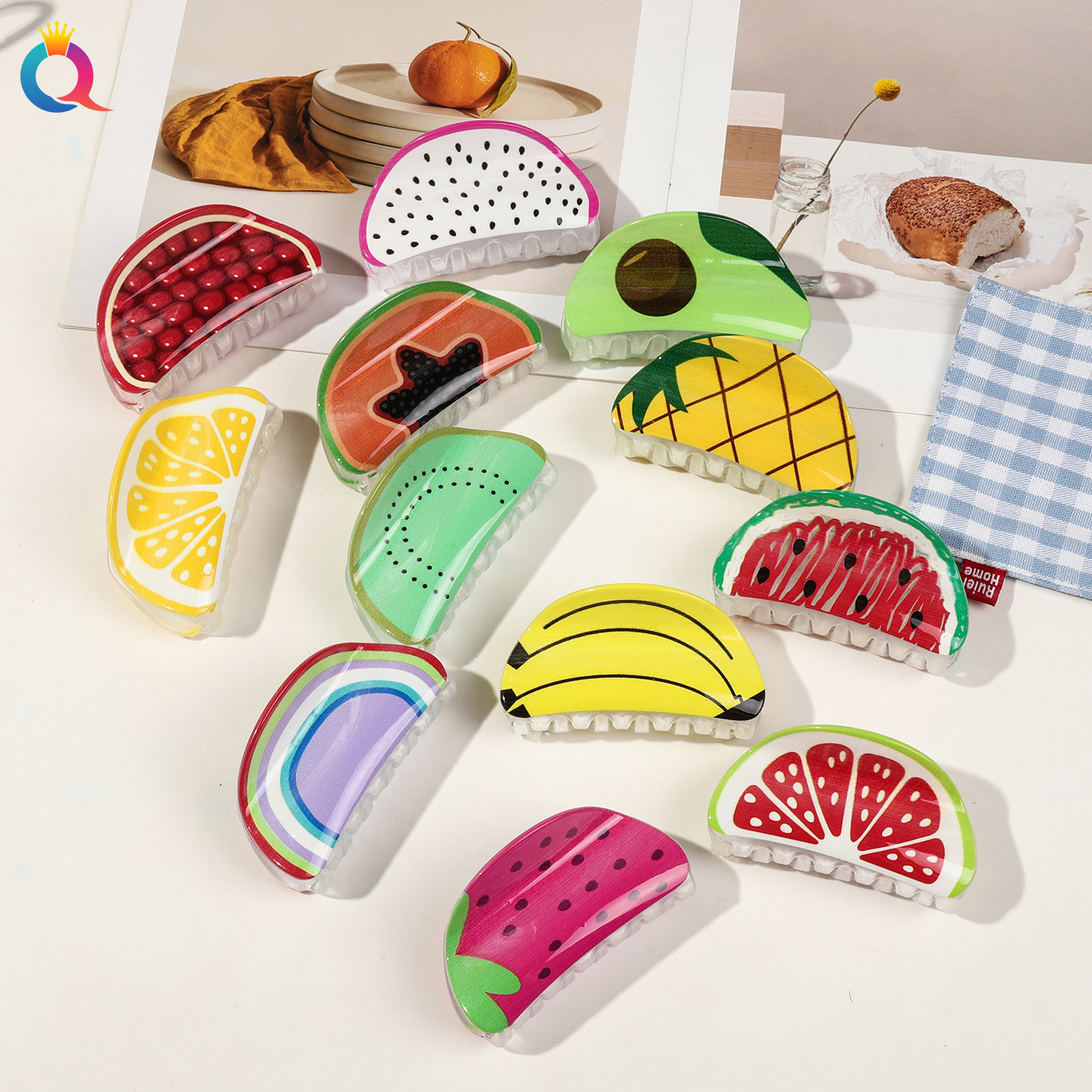 Qiyue Cross-border Fruit Grabber Three-piece Set, back head updo, high-end shark hair clip, grabber and hair accessory wholesale Application Scenario