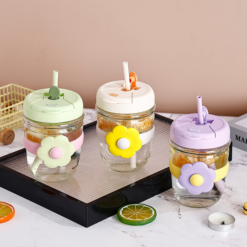 Wholesale of high-appeartion-level flower glass cups for girls with straws, portable cold brew portable flower tea cups and beverage cups Specification drawing
