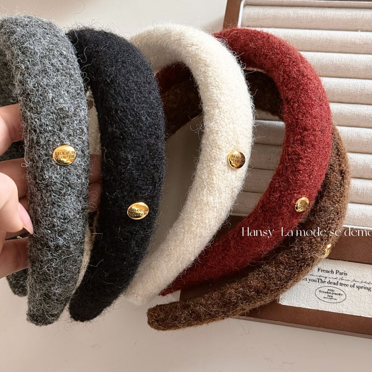 Woolen oval golden buckle high top hairband for women spring and Summer, versatile for going out, woolen headband hair accessory, daily hair clip full figure