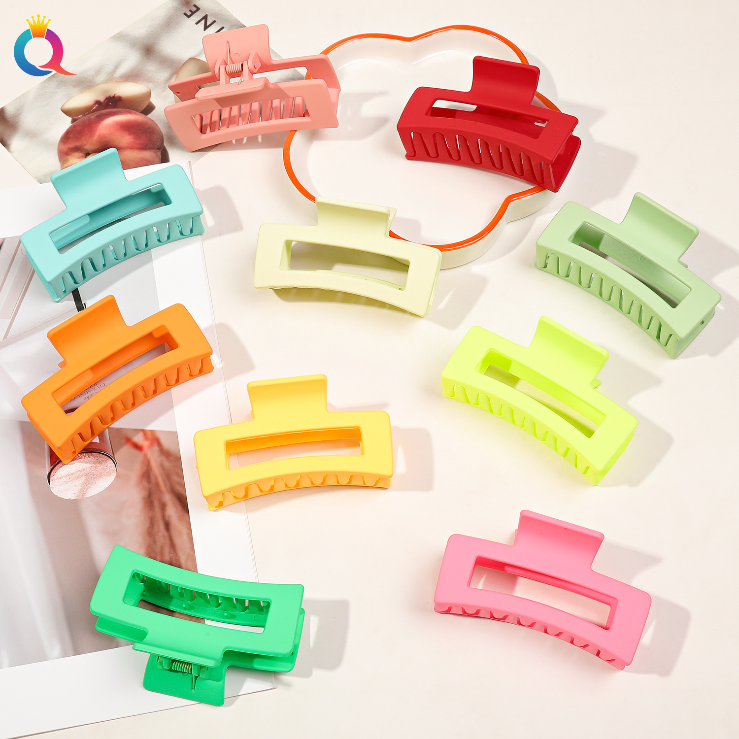 Qiyue Cross-border ins hair clips, stylish shark clips, updo hair grabbers, back of the head hair grabbers, hair accessories wholesale details Picture