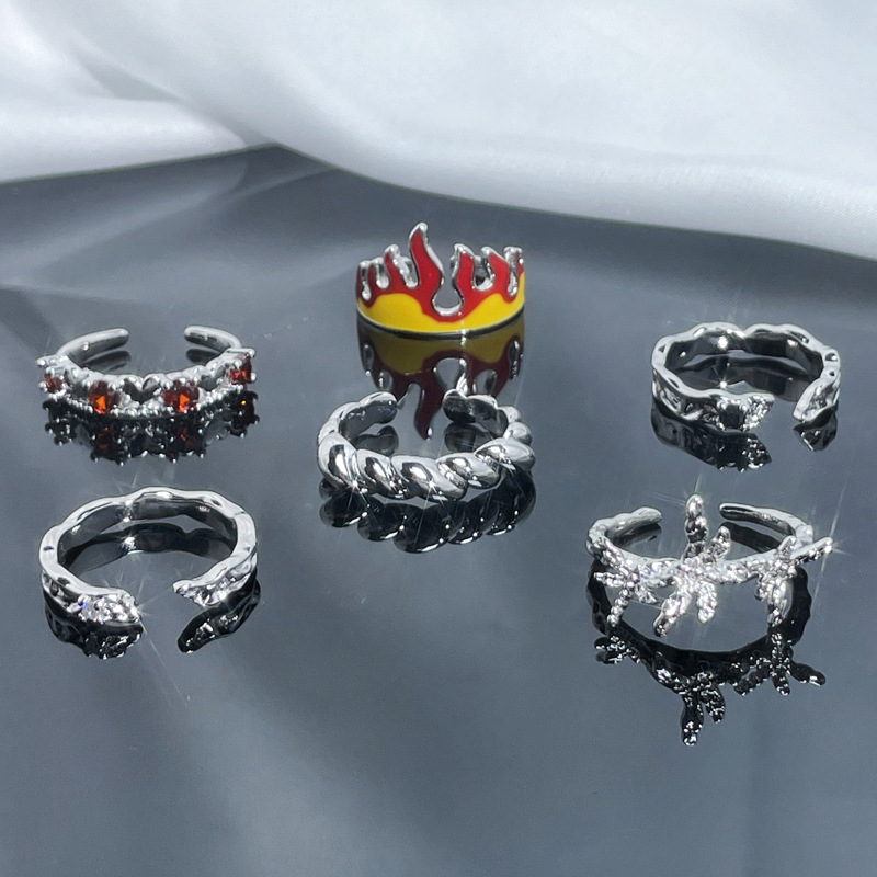 A simple and elegant flame-dropping glaze ring for women, featuring a cold and unique design from Japan and South Korea full figure