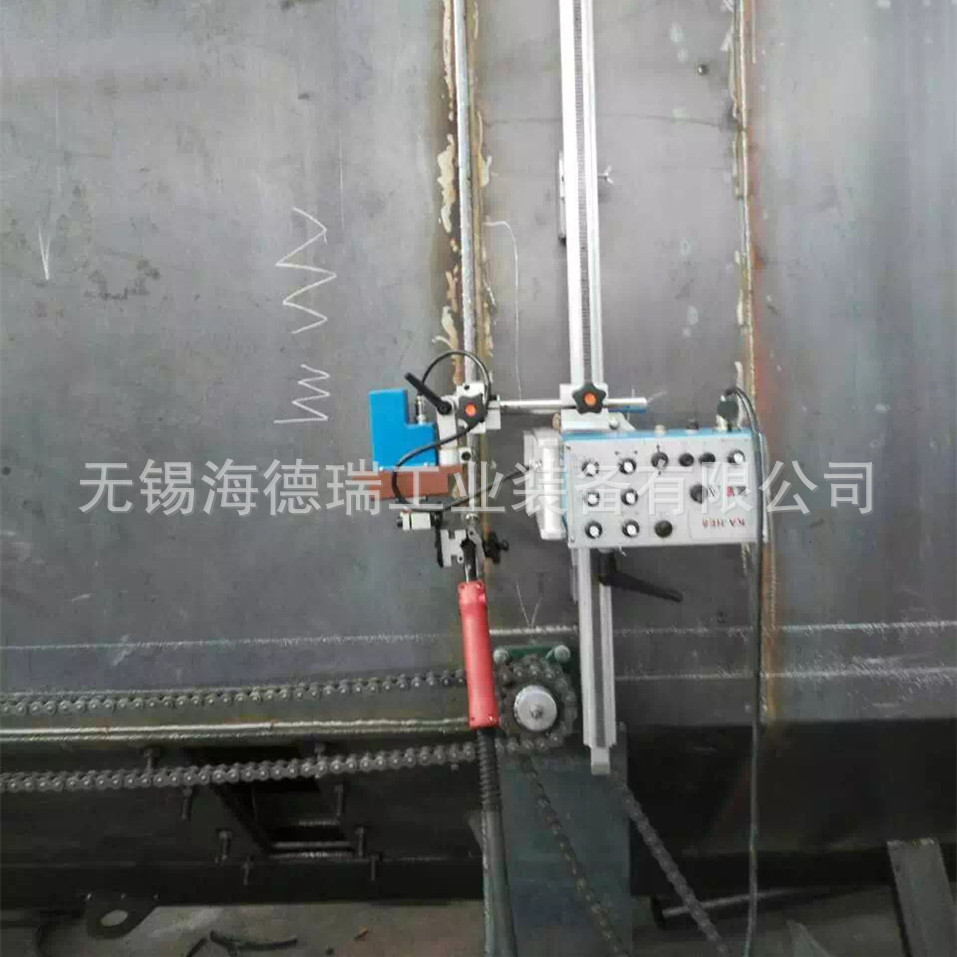 Flexible track-type pipeline automatic welding trolley, manufacturer of automatic welding equipment for outdoor natural gas pipelines Application Scenario