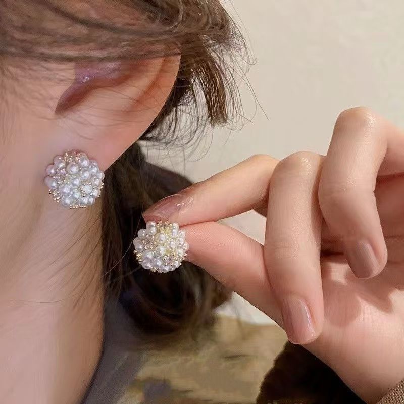 Small and exquisite zircon pearl stud earrings 2025 new style simple and elegant earrings, versatile and high-end earrings Specification drawing