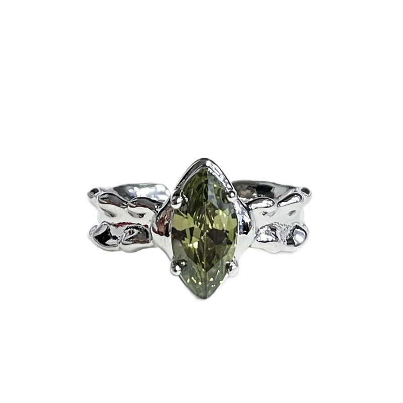 A retro and simple olive green irregular pleated open ring with a touch of niche design, exuding a light luxury and fashionable charm for women Item Picture