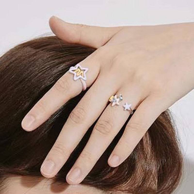 Graffiti five-pointed star, colored glazed star opening ring, a niche design for women, dopamine, fashionable and personalized index finger ring Specification drawing