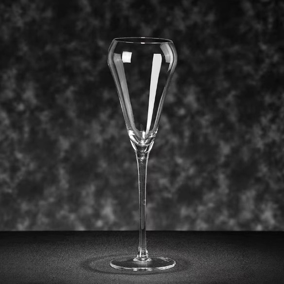 Tulip whisky tasting glass, crystal glass high-footed cocktail glass, tasting and tasting glass, aroma glass Item Picture