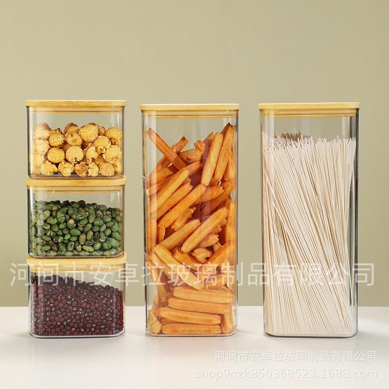 The manufacturer supplies rectangular sealed cans, kitchen food-grade glass sealed boxes and high borosilicate storage cans Application Scenario