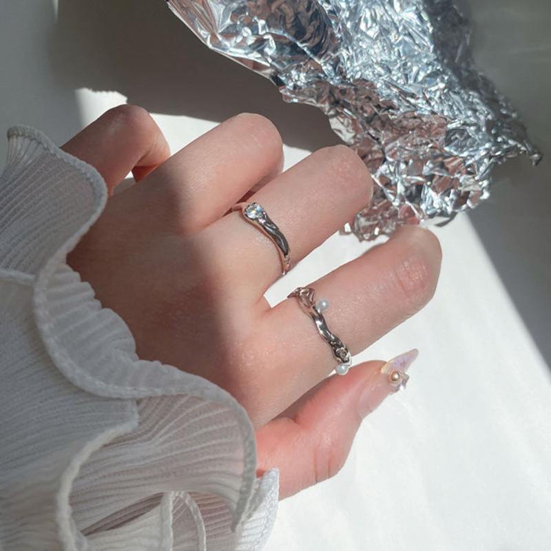 Sweet and cool style, irregular texture, pleated zircon open ring, a niche design for women, with a sense of high-end luxury and individuality details Picture