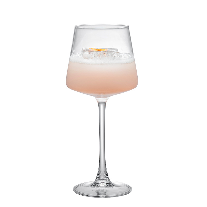 Creative square crystal red wine glass, high appearance level, high-end light luxury glass tall glass, hotel commercial wine glass Item Picture