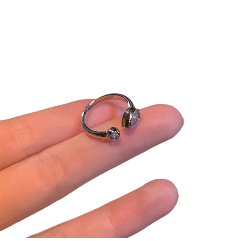 Cold style, unique design, high-end feel, waterdrop zircon ring for women, new 2023 trendy, cool and versatile joint ring Item Picture