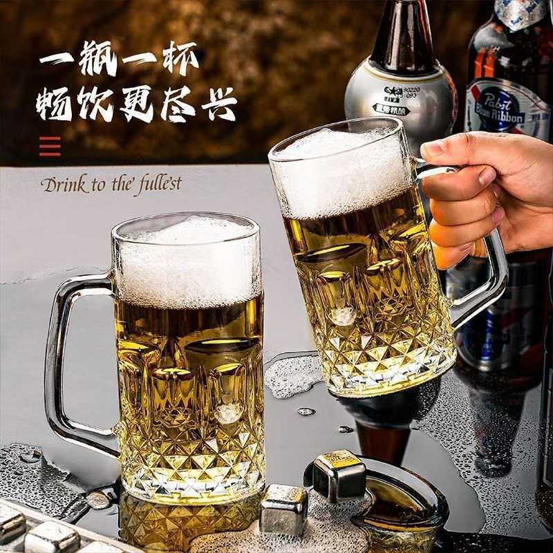 Glass beer mugs, draft beer cups, household heat-resistant large-capacity draft beer cups with handles, bar craft beer mugs Application Scenario