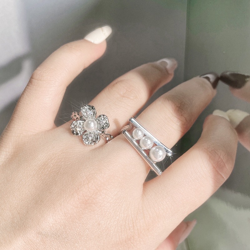 Sweet and cool style flower pearl open ring for women's fashion, exquisite and versatile personality ring, ins cold style index finger ring Specification drawing
