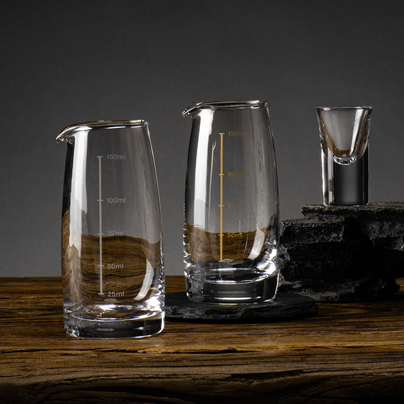 White spirit cup set, home wine divider, small wine glass, high-end Chinese wine ware, decanter, wine measuring vessel, 2-liang white spirit pot full figure