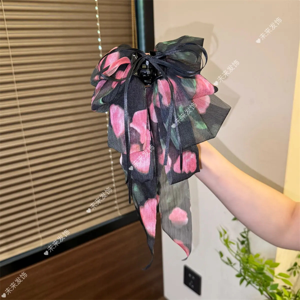 Spring and summer new style mesh print French elegant style bow ponytail clip at the back of the head women's headwear Application Scenario