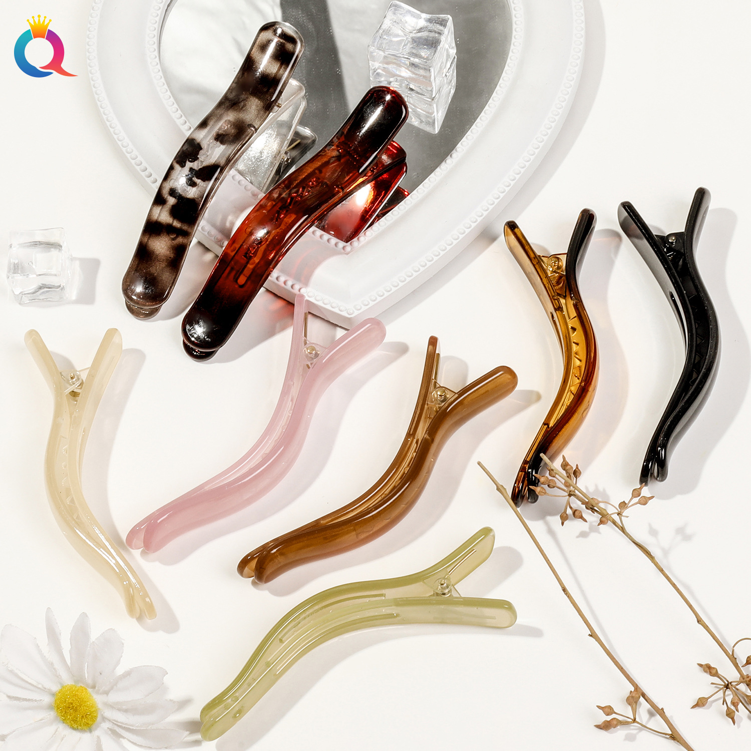 Wholesale of Qiyue Cross-border PC arc-shaped shiny duckbill clips, elegant ponytail grab clips, fixed updo vertical clips and shark clips details Picture