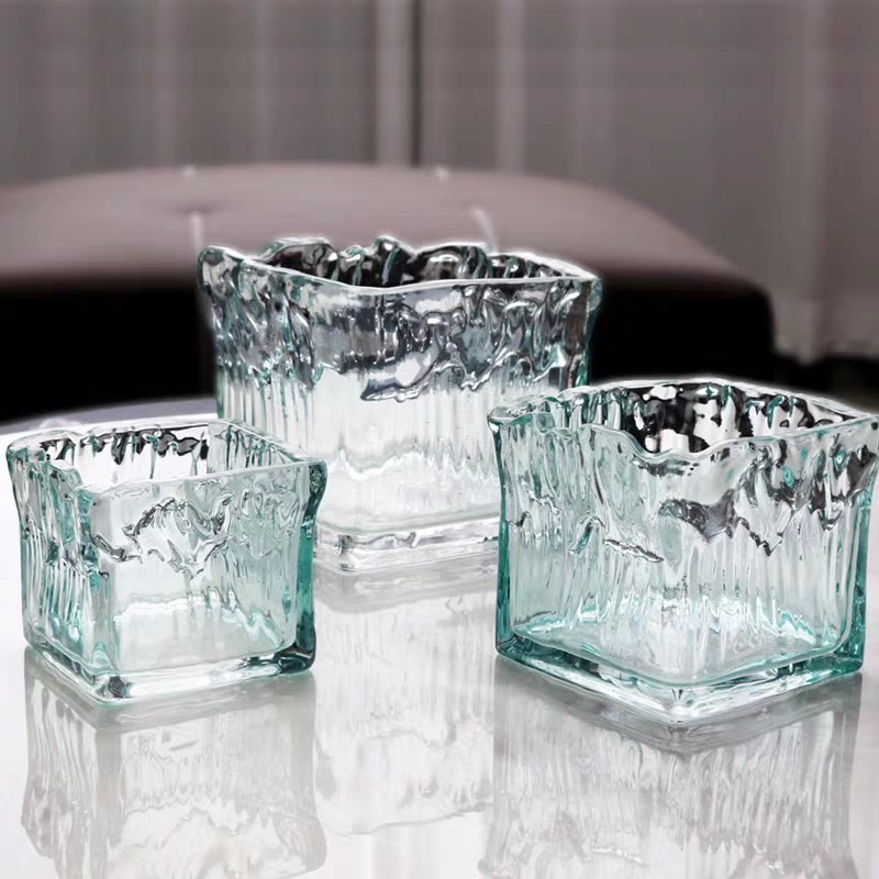 Factory sales of concave-convex texture, thick crystal ice sculpture, hydroponic dried flower glass square vases, flower POTS, and aromatherapy vessels full figure