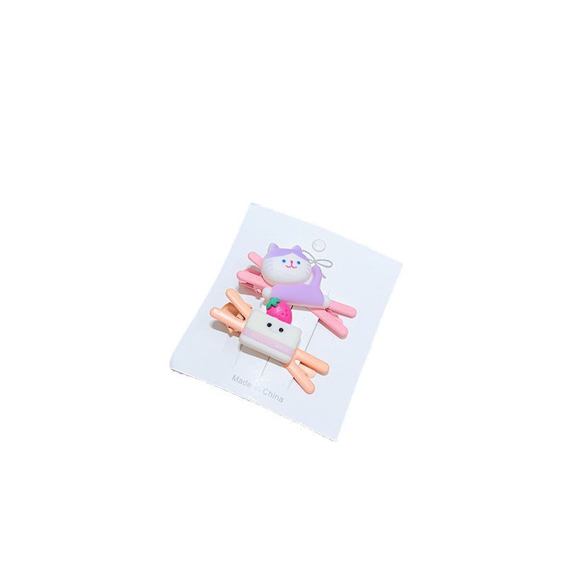 Pink and cute strawberry bear cross clip dopamine bangs clip side of the forehead hairpin accessory Item Picture
