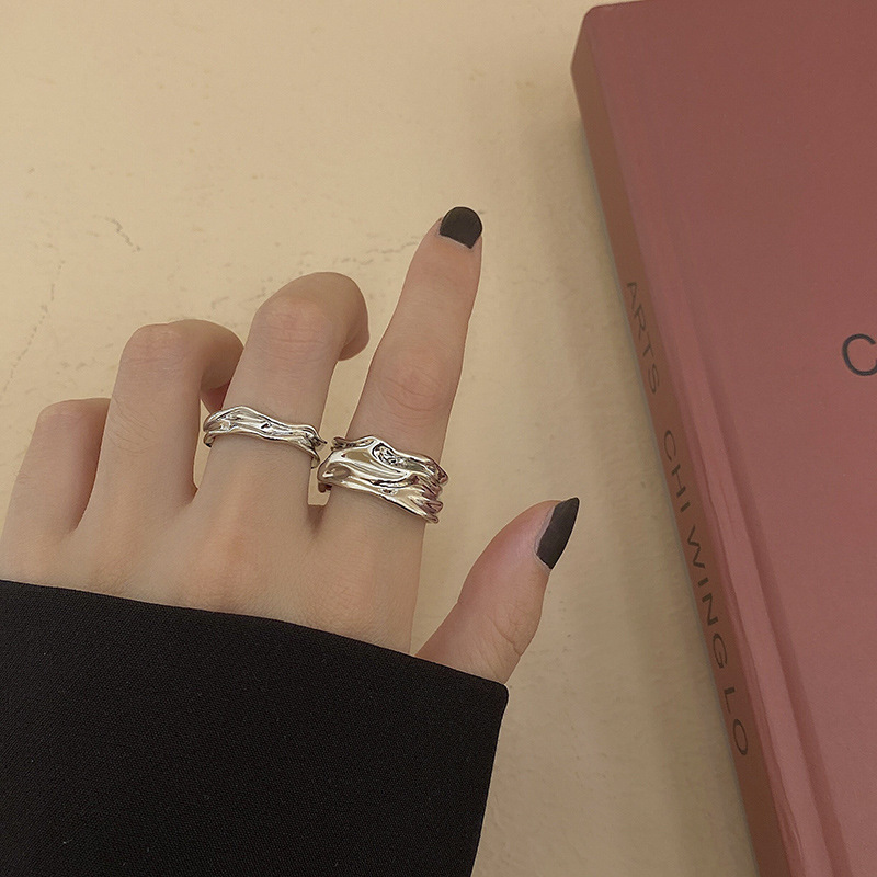 Japanese and Korean simple irregular pleated texture open ring, women's ins style, individual, high-end, trendy and cool couple ring full figure