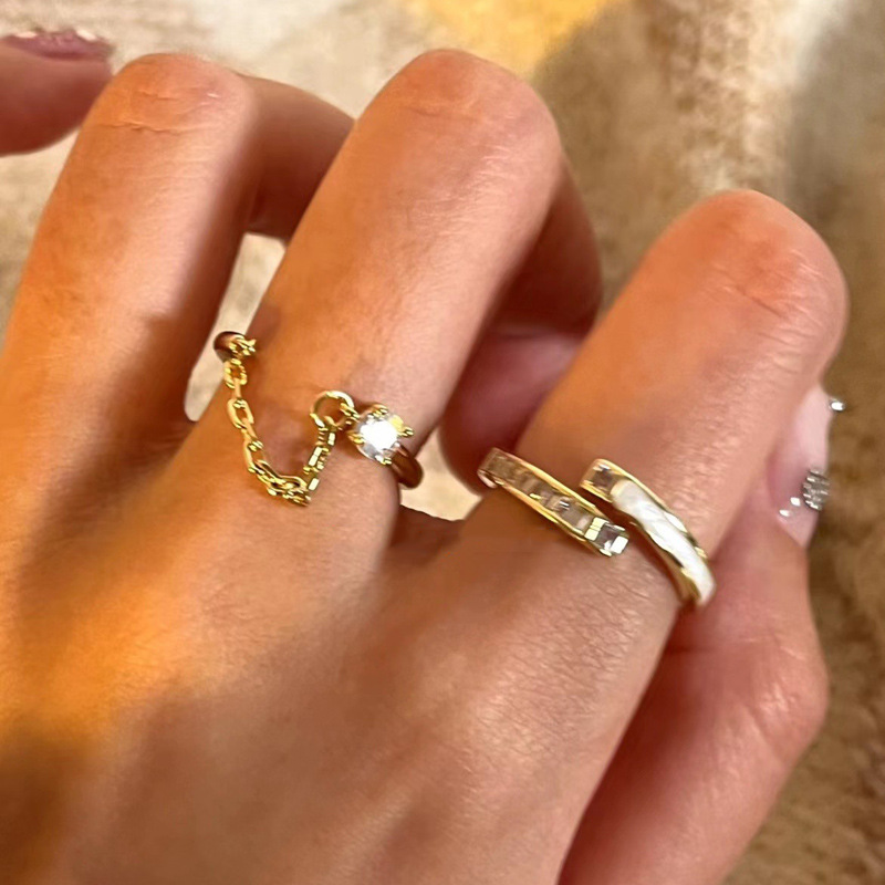 A niche design sense, versatile for daily use, bow chain open ring, a cold and elegant feminine style, a light luxury ring Specification drawing