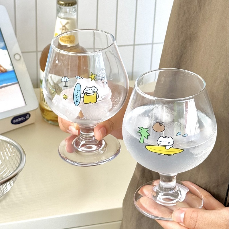 Homemade coconut tree surf cat sweet wine glass, highball glass, island-style glass, kitten juice cup, cold drink cup, wine cup full figure