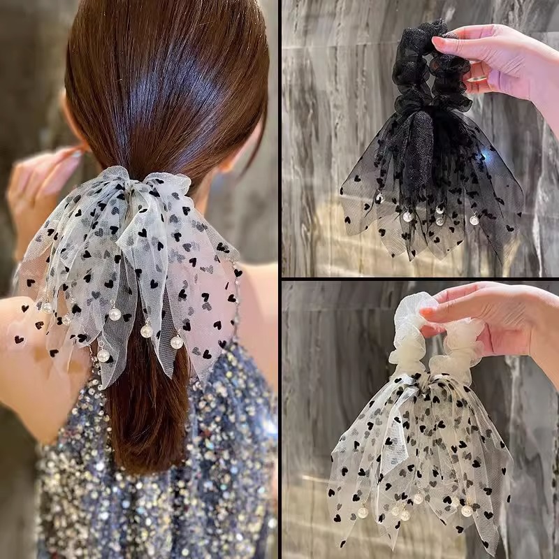 New women's lace black bow hair clip, pearl tassel hair tie, spring clip, high-end style hair clip and hair accessory Application Scenario