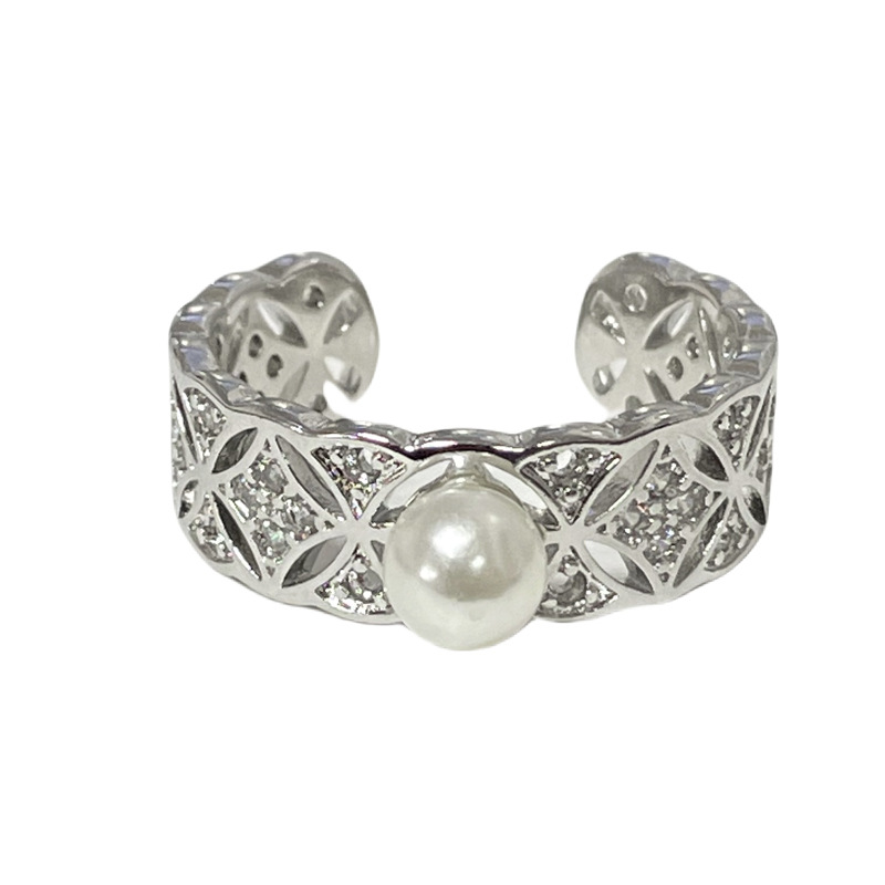 New French gentle and elegant pearl open ring, a fashionable and niche design ring with geometric hollowed-out female flowers Item Picture