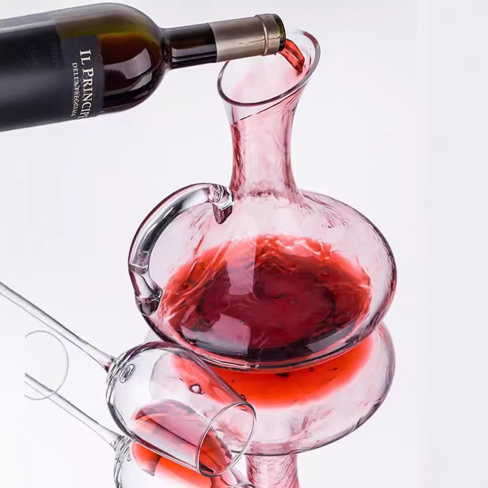 Large glass wine dispenser with handle, wine decanter for red wine, thickened and personalized wine glasses, wine pot details Picture