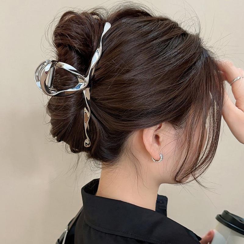 Simple and elegant metal grabber for women, large shark hairpin at the back of the head, 2025 new style clip headwear hairpin full figure