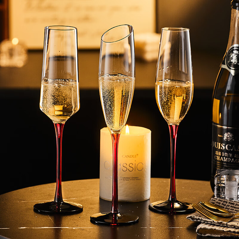 Commercial high-footed champagne glasses, household high-appearance-level sparkling sweet wine glasses, light luxury high-end wine glass cocktail glasses full figure