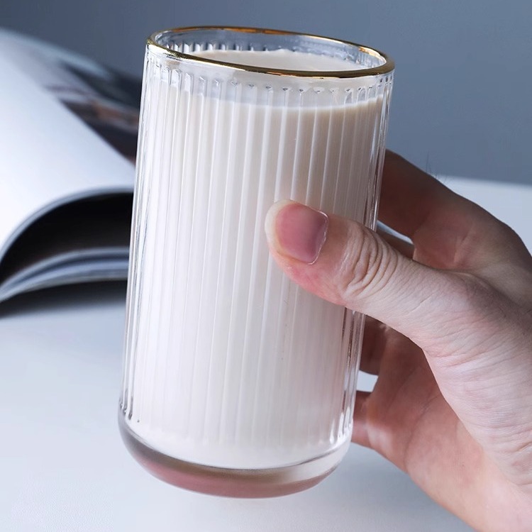 Vertical patterned glass cups, high appearance level water cups, beer mugs, restaurant tea cups, household beverage coffee cups, mouthwash wholesale Application Scenario