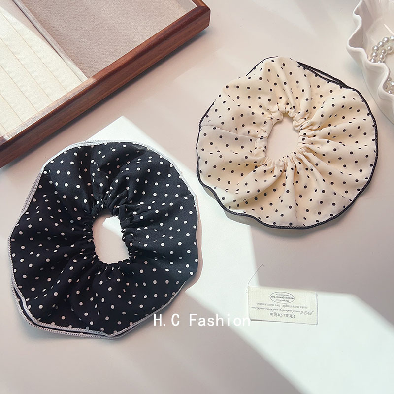 Large double-layer polka dot large intestine hair band, French style ponytail hair tie, wide fabric bun hair tie for women, headwear Application Scenario