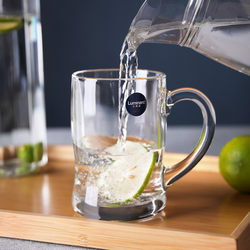 Le Mei Yamandon beer mug, heat-resistant glass water cup, tea brewing water cup, beverage handle cup, draft beer cup 51908 Application Scenario