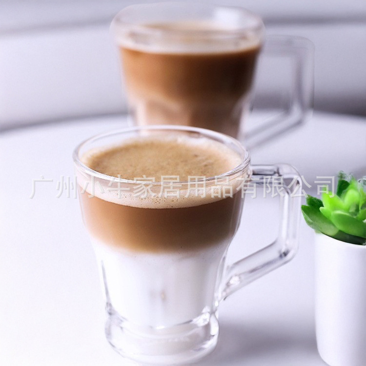 American layered iced coffee cup, classic cold brew latte, glass cup with handle, afternoon small handle cup, tea cup, water cup Application Scenario