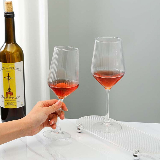 European-style striped wine glasses, champagne glasses, highball glasses, light luxury cocktail glass drink glasses, cocktail glasses Specification drawing