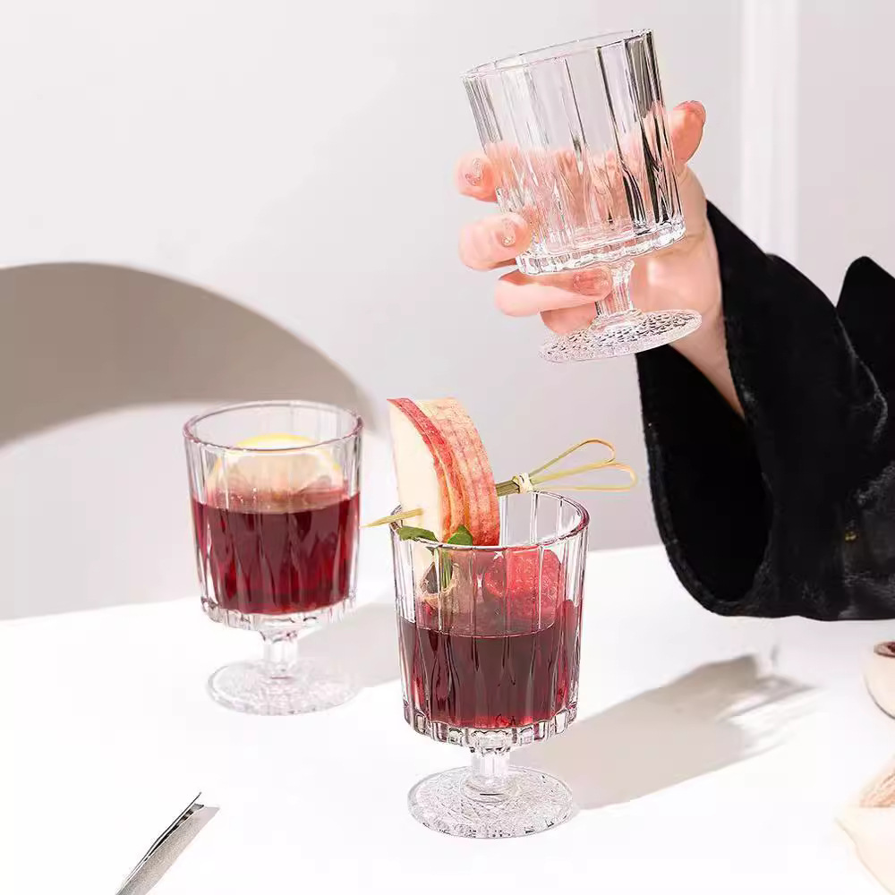 High-footed glass cups, high-appearance-level foreign wine glasses, wine and white spirit glasses, champagne glasses, cocktail glasses, juice and coffee glasses, batch Specification drawing
