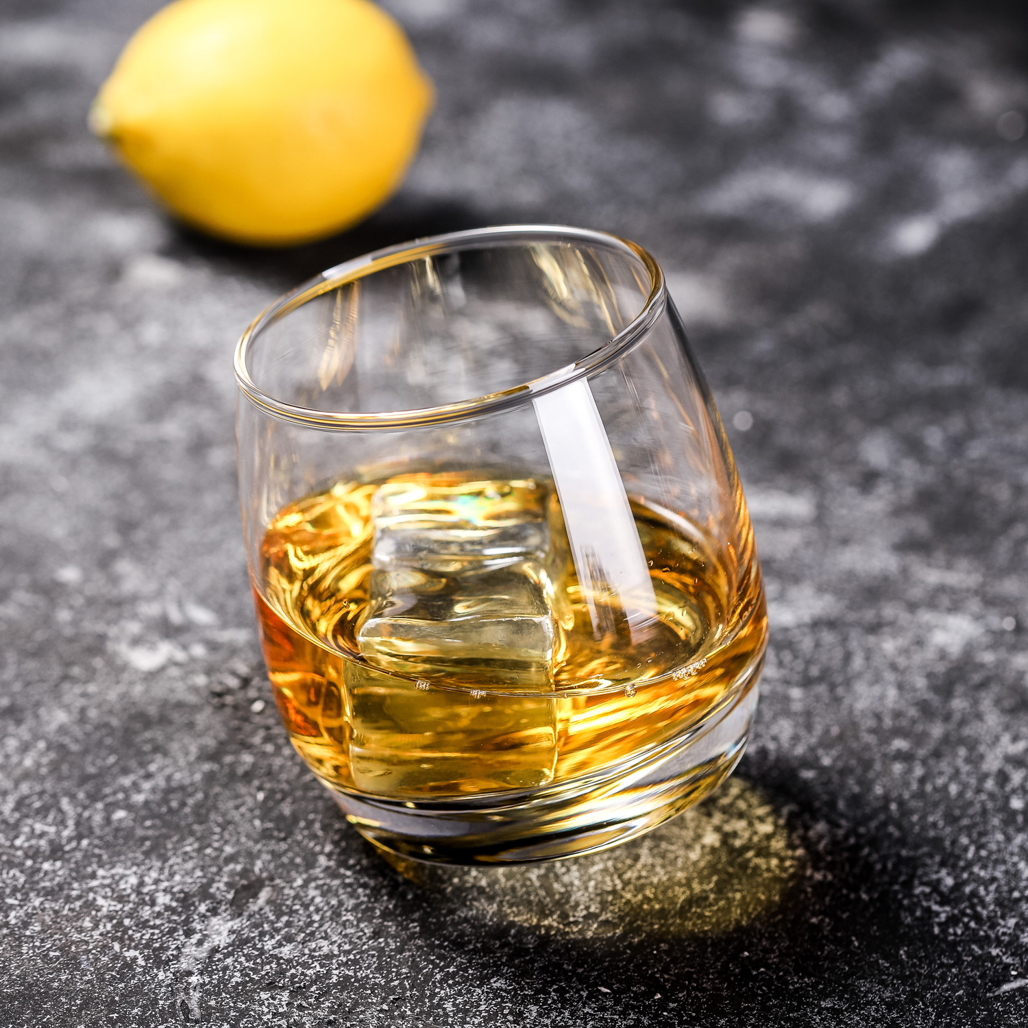 European-style creative transparent glass cups, creative whisky glass cups, spirits glass cups, beer glass cups, inverted glass cups, and white spirit glass cups Specification drawing