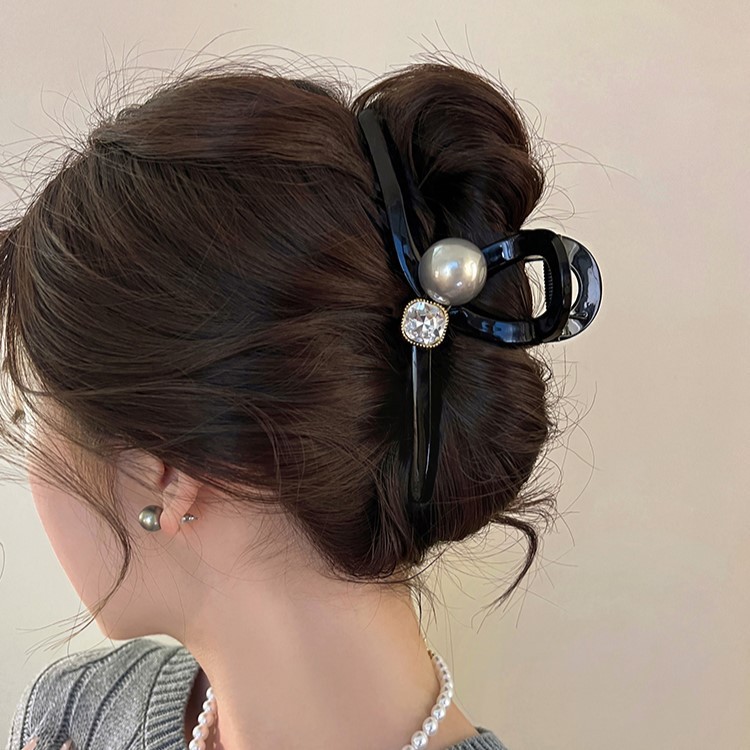 Shiny black pearl hair clips for women, large hair volume, ins high-end style, water diamond hair clips for women, shark clips at the back of the head Specification drawing