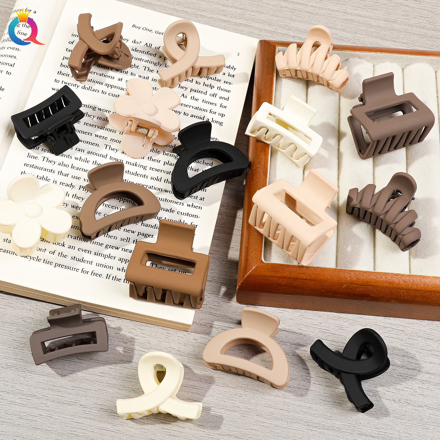Qiyue Cross-border Small matte hair clip, cute updo hair clip, women's high-end look, shark clip hair accessory at the back of the head wholesale full figure