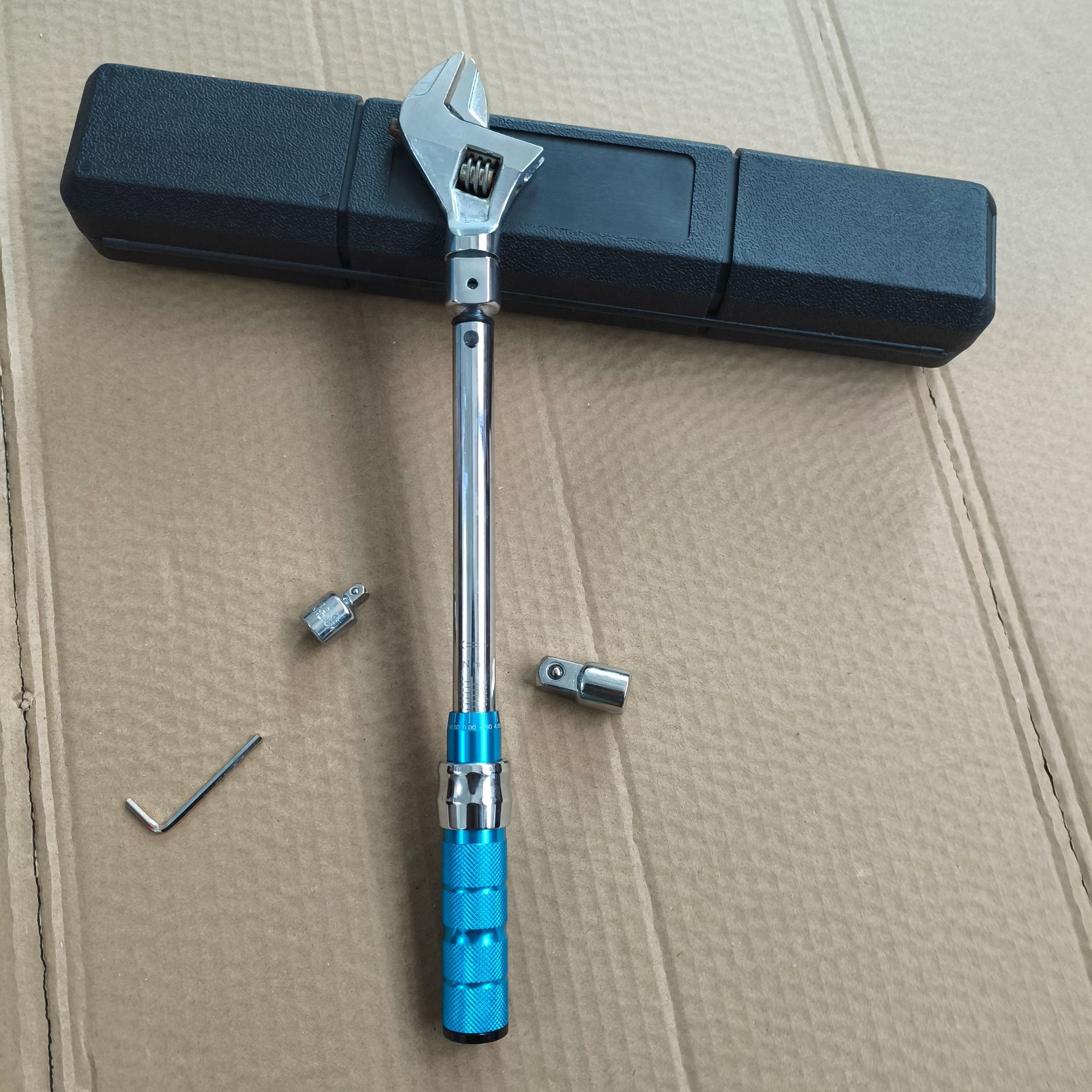 Interchangeable head square hole torque wrench ratchet adjustable kilogram torque wrench auto repair socket movable head undefined