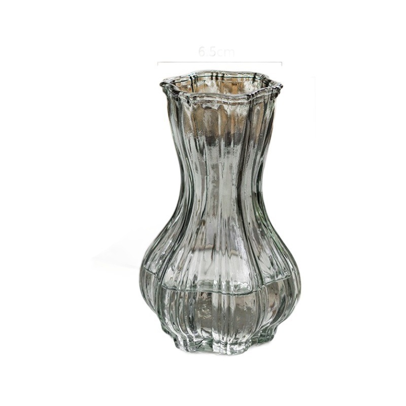 Wholesale of popular Instagram flower arrangement ornaments, retro vases, glass, fresh flowers, lucky bamboo, hydroponic Nordic glass vases Item Picture
