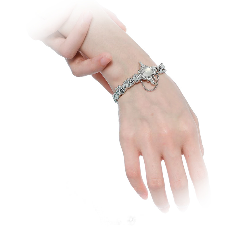 Y2K futuristic liquid metal white agate bracelet, Hot girl subculture accessory, couple's niche high-end design trend Item Picture