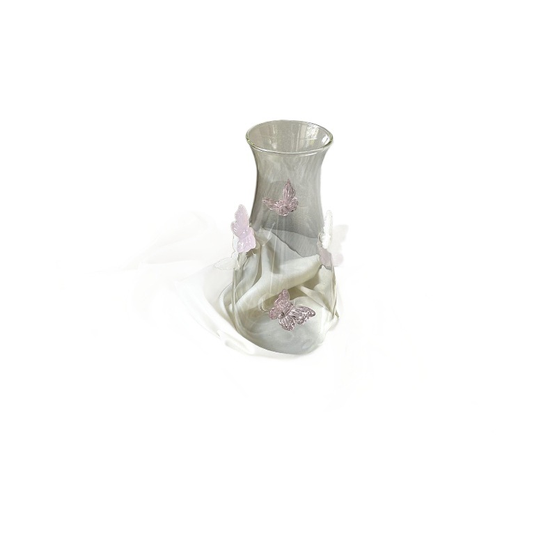 A niche internet-famous glass vase for the living room table, an Instagram dried flower arrangement, a high-quality appearance butterfly vase Item Picture