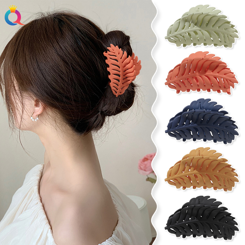 Qiyue Cross-border Frosted Leaf Grabbers, hollowed-out hair clips, Women's Large shark clips, hair grabbers, hair accessories and headwear wholesale details Picture