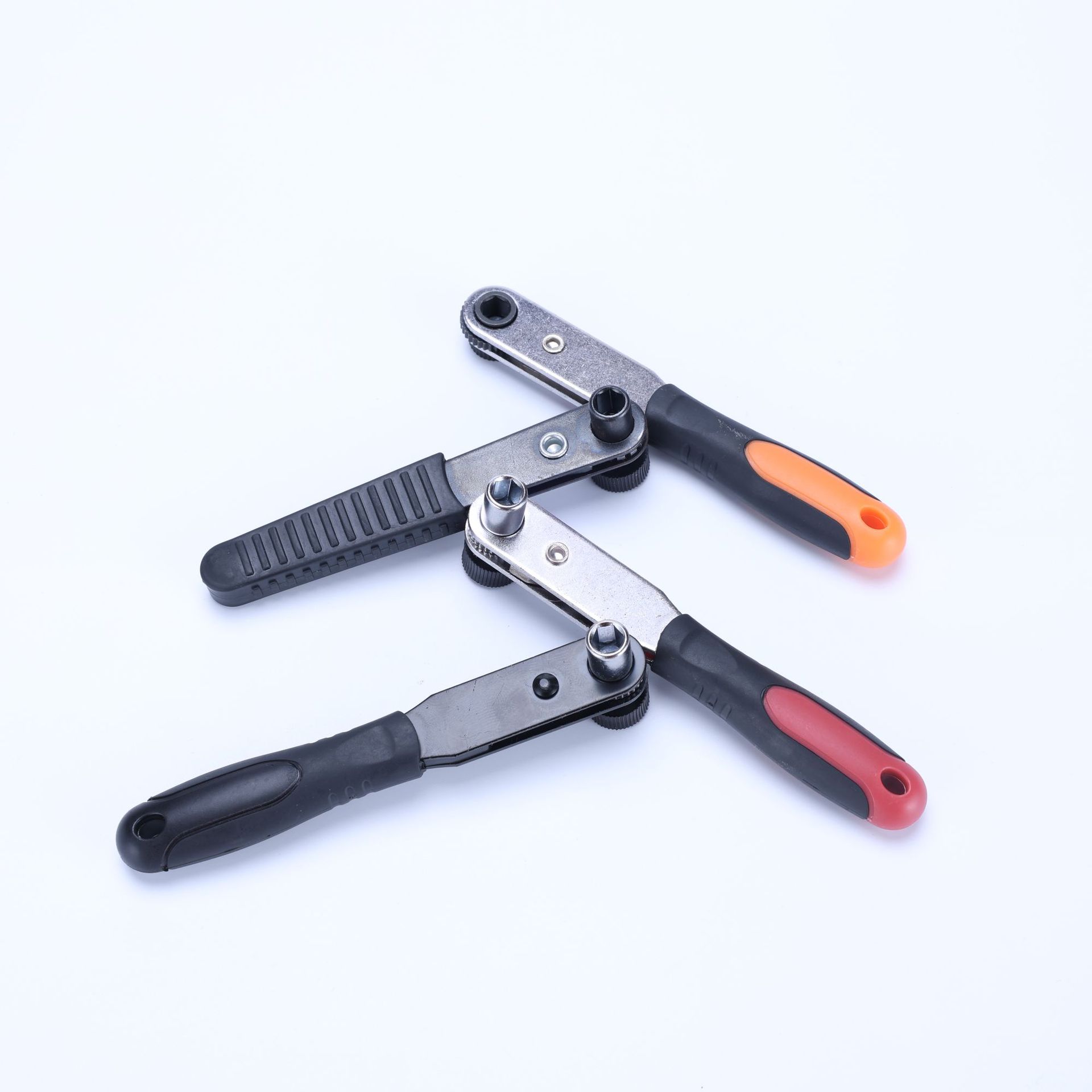 New quick ratchet wrench set, multi-functional tool, quick dual-purpose mini ratchet wrench Application Scenario